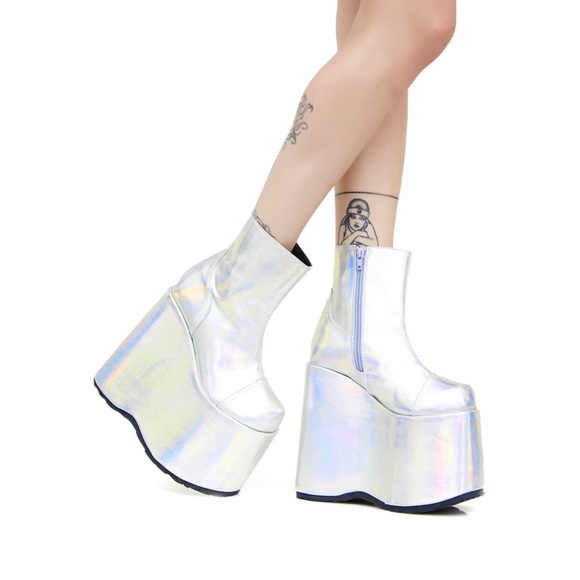 Demonia Holographic Platform Boots - Picture 2 of 3